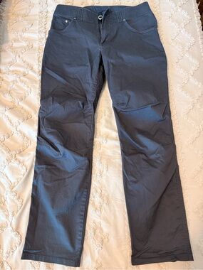 Kuhl Men's Chino Pants in Navy Blue